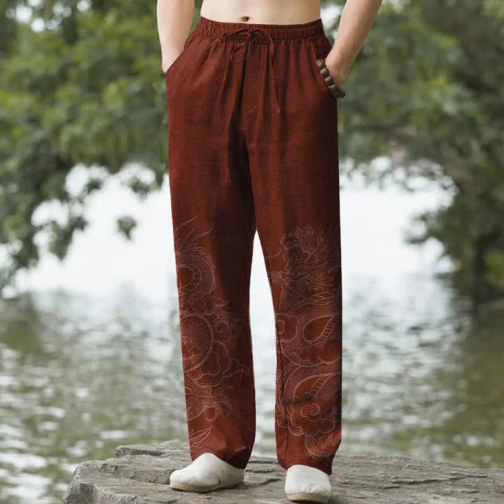 Buddha Stones 綿素材、さりげない龍柄、メンズテーパードパンツ（ポケット付き） - マルーン - US/UK/AU50、EU60（5XL） - image 6