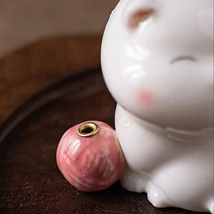 Buddha Stones ポンポン付きミニマルホワイトセラミック猫型お香立て（お香は付属しません） - image 12