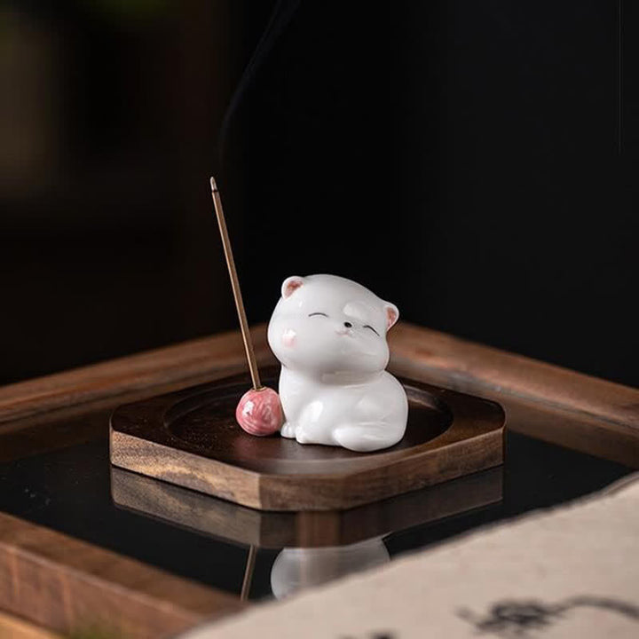 Buddha Stones ポンポン付きミニマルホワイトセラミック猫型お香立て（お香は付属しません） - image 3