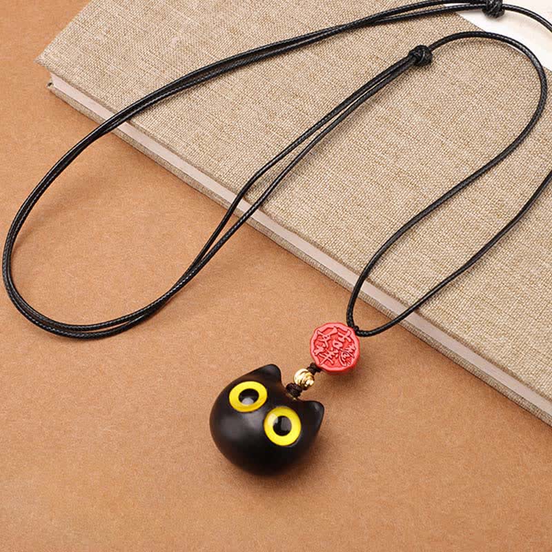 Buddha Stones 黒檀と赤檀の招き猫の調節可能なバランスネックレス - image 1