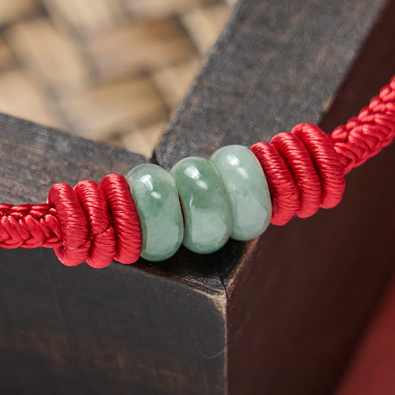Buddha Stones 手作りの赤紐と翡翠を使った、保護を象徴する編み込みスライドノットブレスレット - image 11