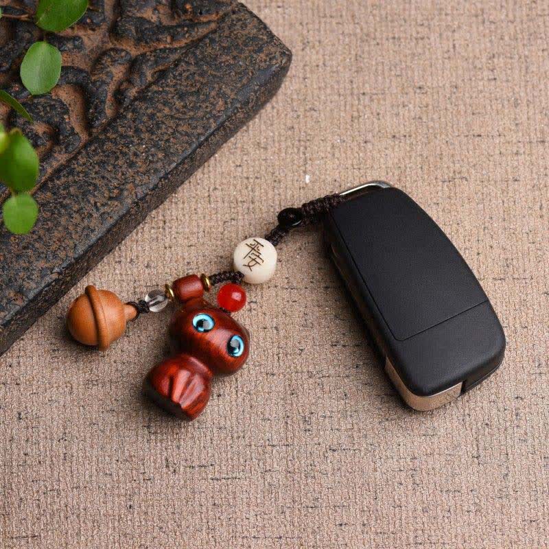Buddha Stones 黒檀と赤檀の手彫り猫鈴付きお守りキーホルダー - image 4