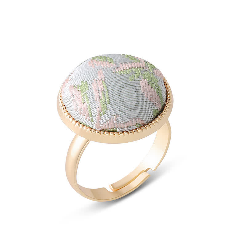 Buddha Stones 宋錦刺繍ラウンドエレガンスリング - ホワイト（同系色調 - 柄は異なる場合があります） - image 19