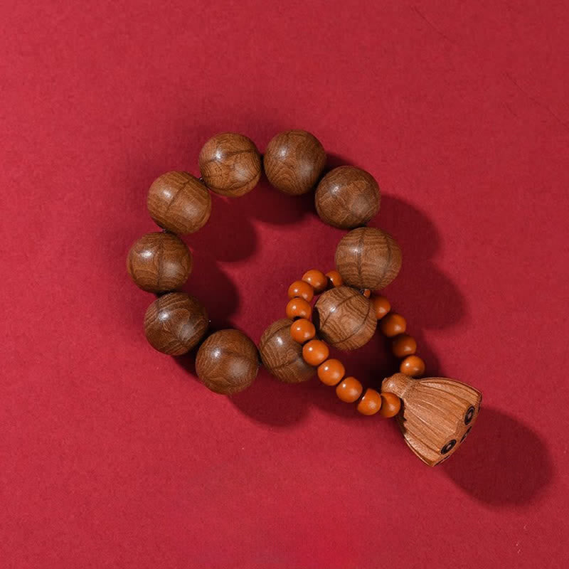 Buddha Stones 桃の木の蓮の実を模した、手磨き仕上げの触覚的な瞑想ビーズ装飾品 - アベリア・ビフローラ（守護♥平和） - image 9