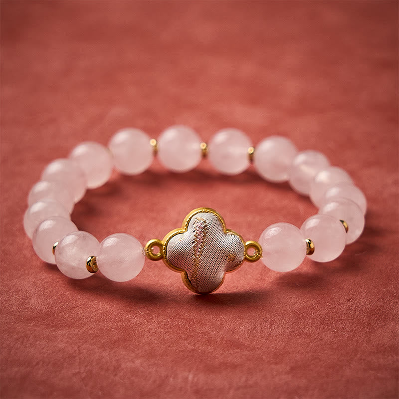 Buddha Stones ローズクォーツの歌錦織 四つ葉のクローバー良縁祈願ハンドメイド チャームブレスレット - ローズクォーツ（同系色調 - 模様は個体差あり） - image 0
