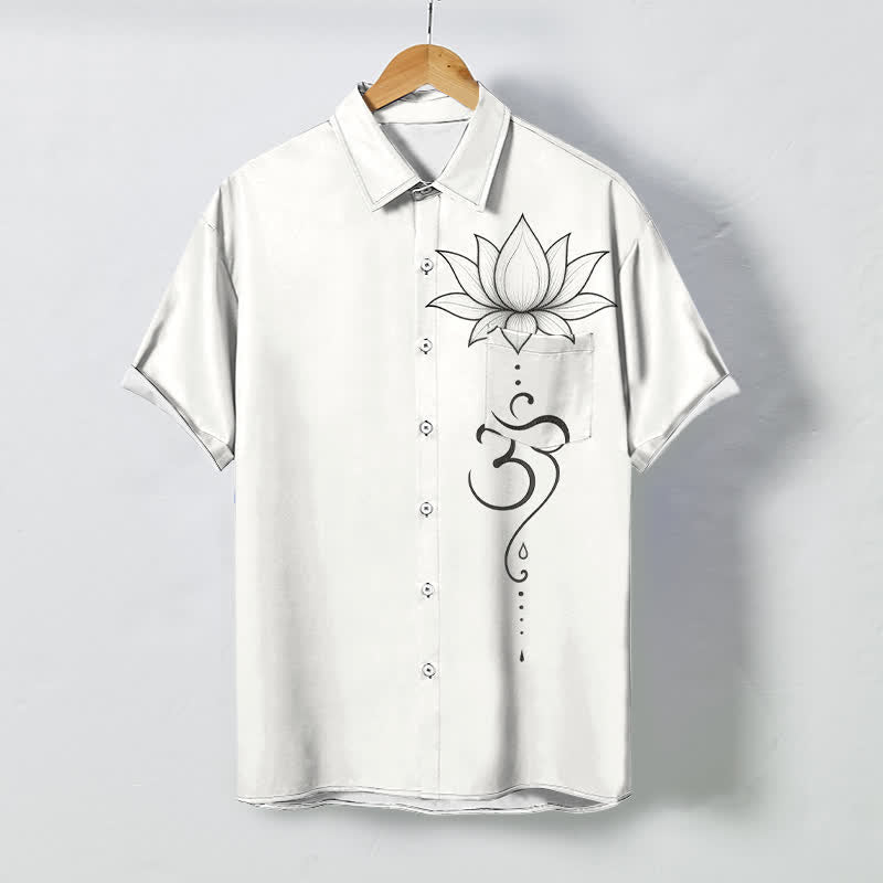 Buddha Stones 蓮の花とオムのラインアート柄ボタン付き通気性メンズ半袖シャツ - 白 - US/UK/AU48、 EU58 (4XL) - image 0