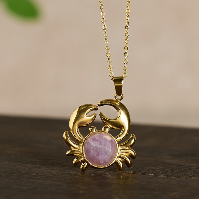 Buddha Stones 金メッキのアメジスト製カニモチーフのインナーピースネックレス - image 4
