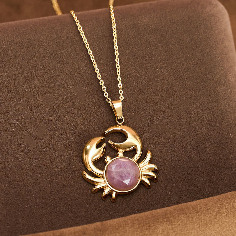 Buddha Stones 金メッキのアメジスト製カニモチーフのインナーピースネックレス - アメジスト（ストレス解消♥直感力） - image 0