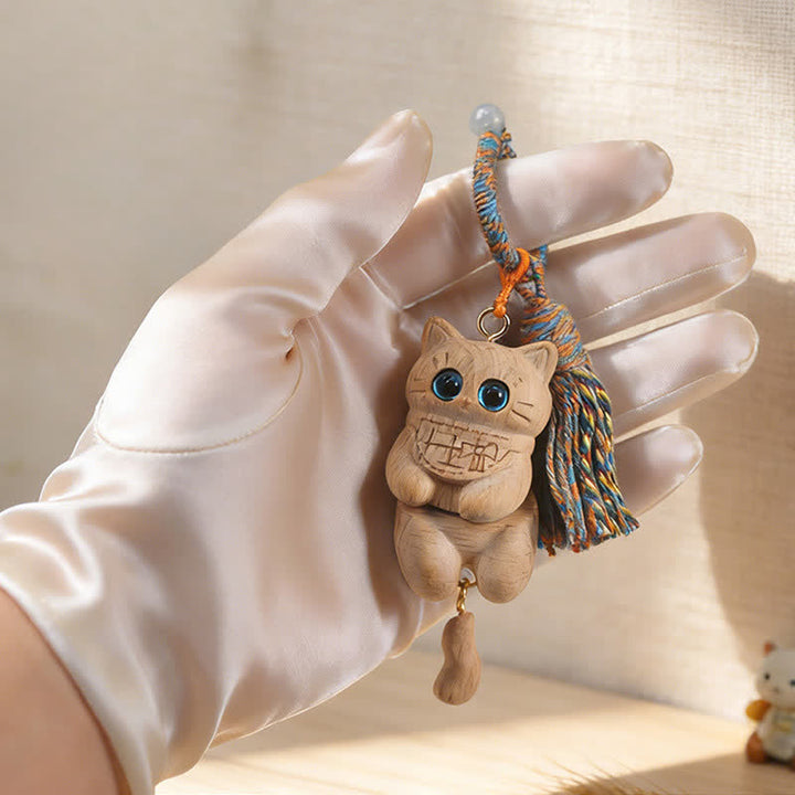 Buddha Stones 天然木彫刻の猫タッセル付きシンプルキーホルダー - image 2