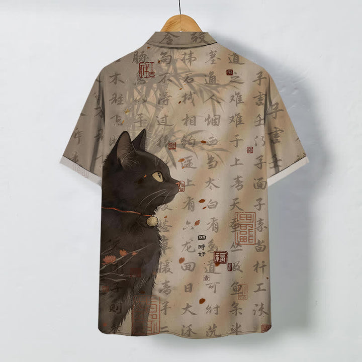 Buddha Stones 黒猫の書道印章柄ボタン付き通気性メンズ半袖シャツ - image 1