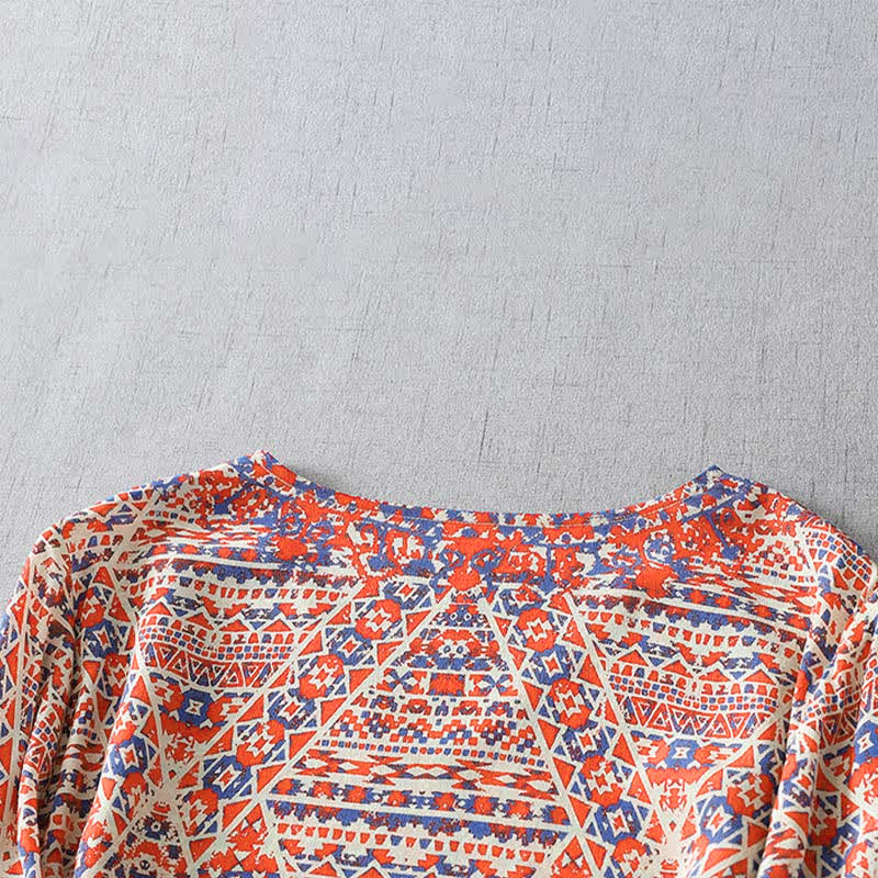 Buddha Stones 夏物 ボヘミアン ヴィンテージ レッド 幾何学模様 Vネック レディース 長袖 Tシャツ - image 3