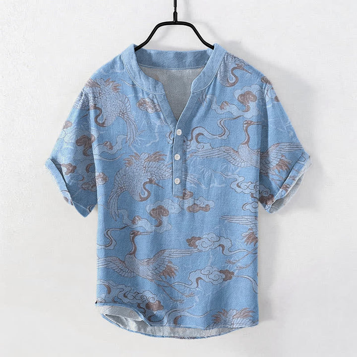 Buddha Stones 綿素材の鶴と雲の柄のメンズ半袖ハーフボタンシャツ - 水色 - US/UK/AU50、EU60（5XL） - image 0
