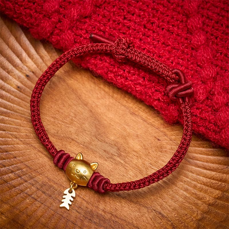 Buddha Stones 銅製のかわいい猫魚モチーフの赤紐のヒーリングブレスレット - image 1