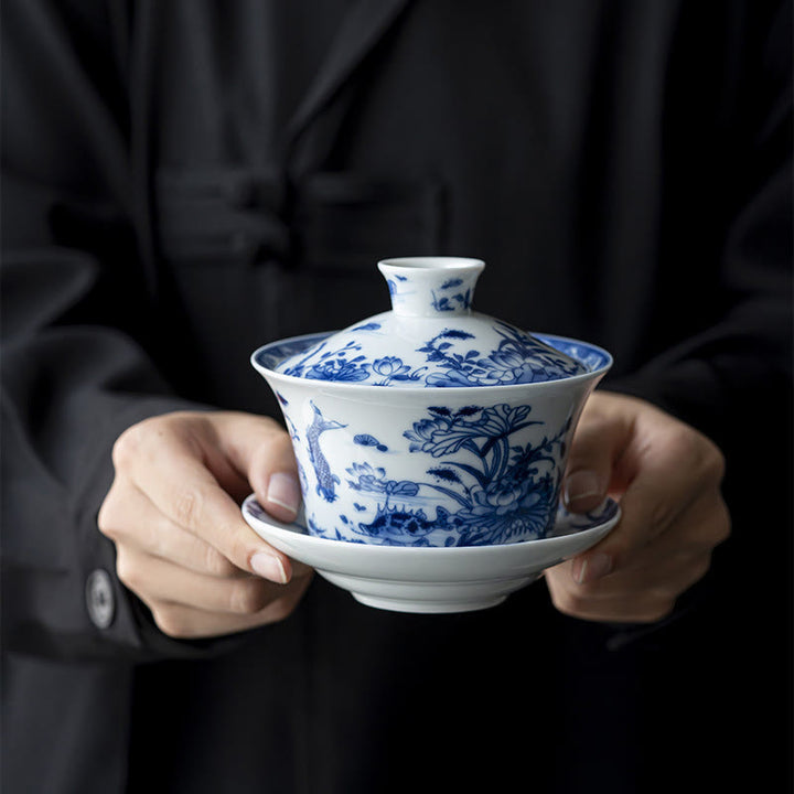 Buddha Stones青と白の磁器 蓮 鯉 獅子舞 スイカ 陶器 蓋碗 三彩 ティーカップ カンフーティーカップ＆ソーサー 蓋付き 300ml