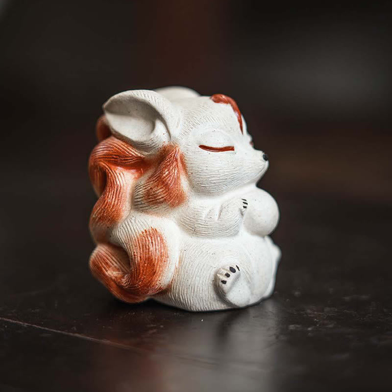 Buddha Stonesミニ九尾狐紫粘土幸運デスク装飾