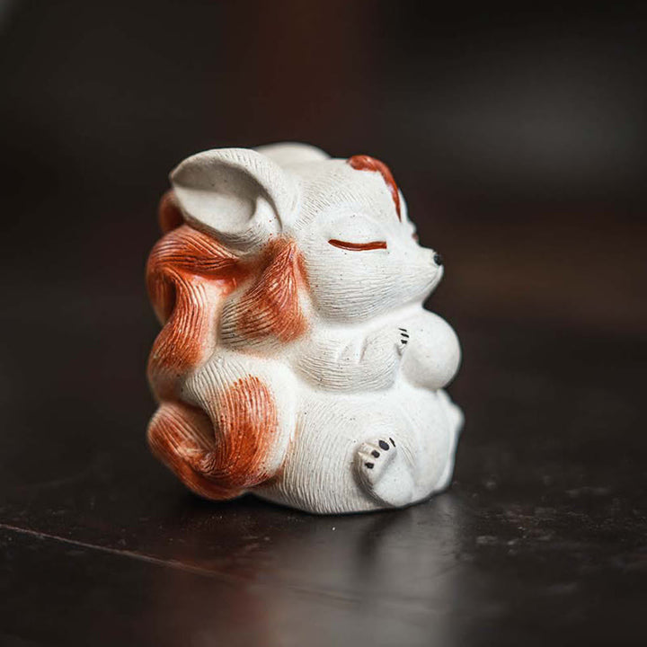 Buddha Stonesミニ九尾狐紫粘土幸運デスク装飾