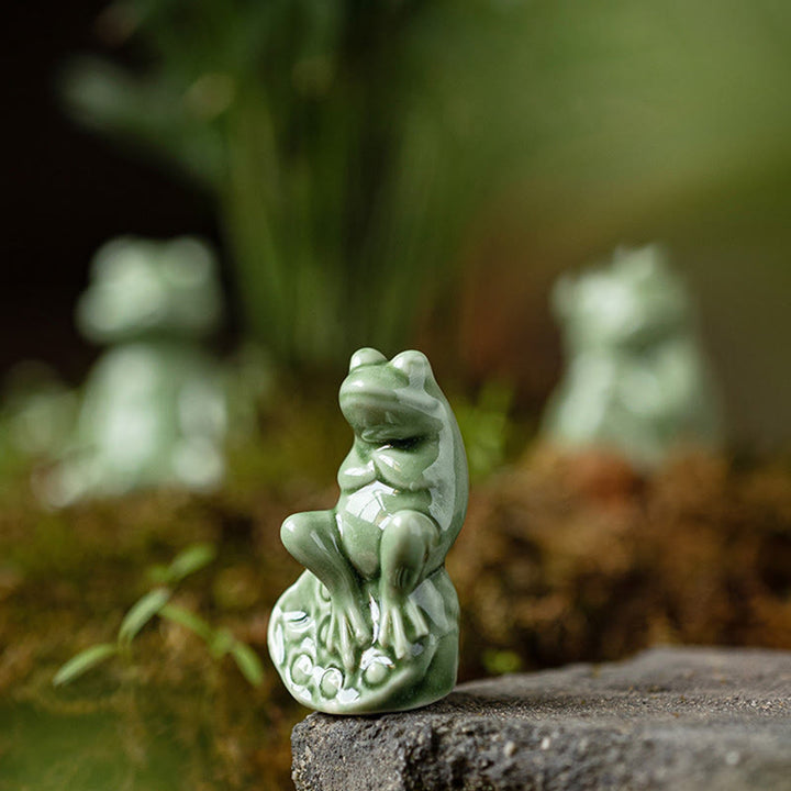Buddha Stonesミニ 小型 瞑想 蓮 休憩 カエル 陶器 富 幸運 家庭用 ティーペット 置物 装飾