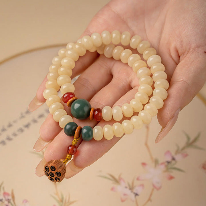 Buddha Stonesの実 蓮の鞘 チャーム 平和 ダブルラップブレスレット