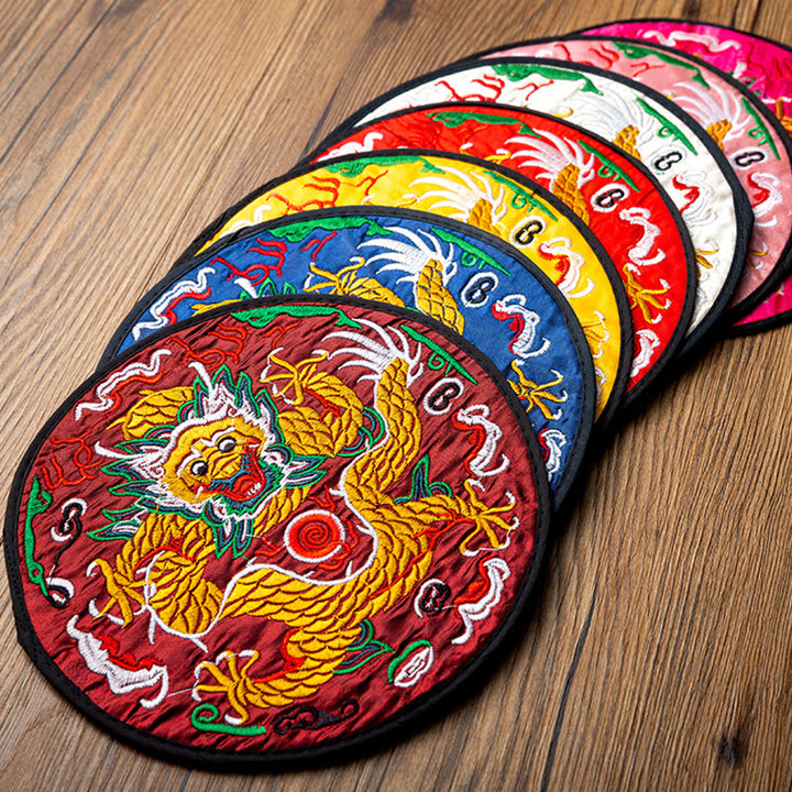 Buddha Stones龍刺繍カップマットパッドティーカップコースターカンフーティーマット