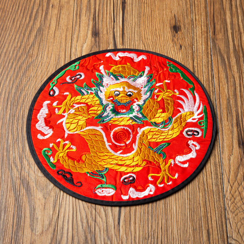 Buddha Stones龍刺繍カップマットパッドティーカップコースターカンフーティーマット