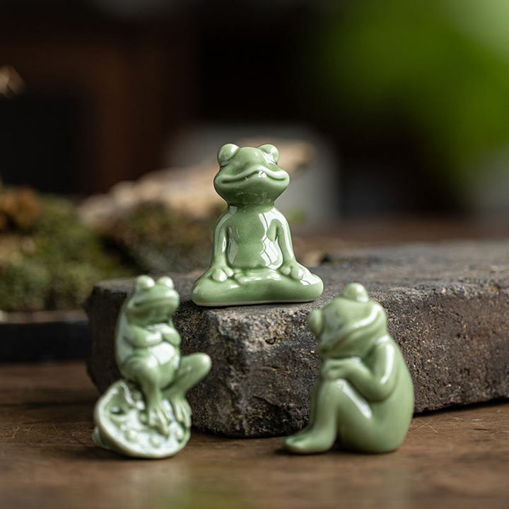 Buddha Stonesミニ 小型 瞑想 蓮 休憩 カエル 陶器 富 幸運 家庭用 ティーペット 置物 装飾