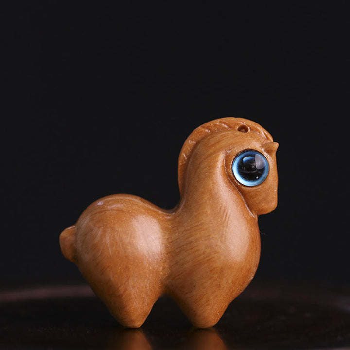 Buddha Stones小葉紫檀緑白檀 幸運のミニ馬 守護飾り - 白檀馬（中サイズ 39×24×17mm） - image 9