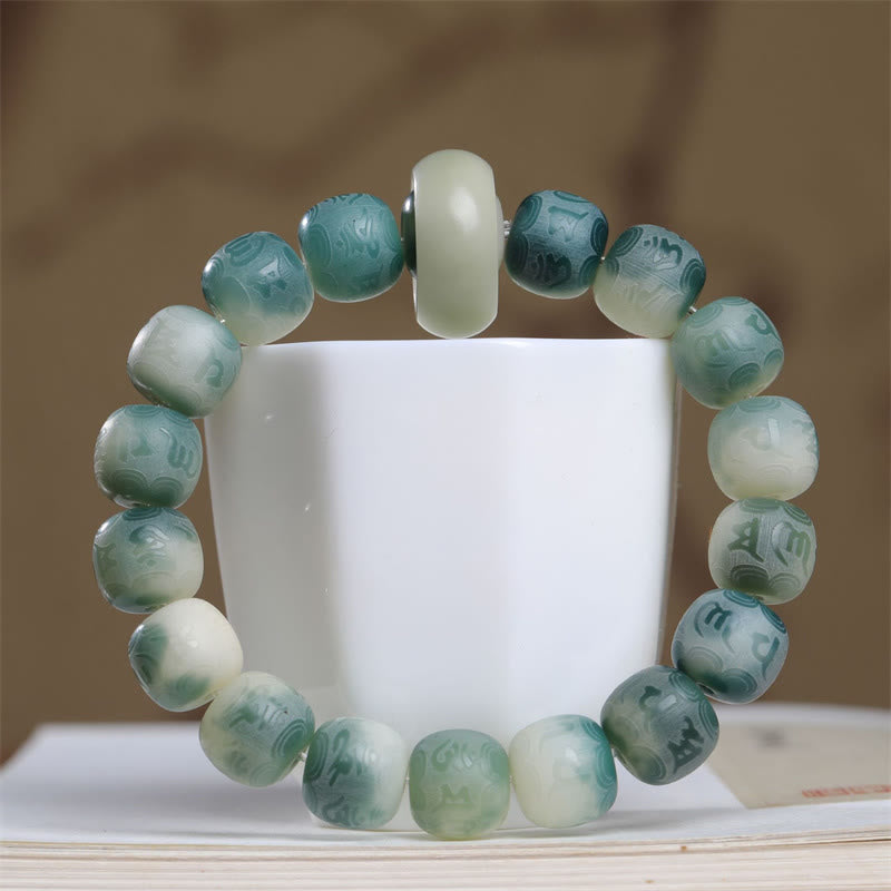 Buddha Stonesの実オーム・マニ・パドメ・フム彫刻 悪霊除け ブレスレット