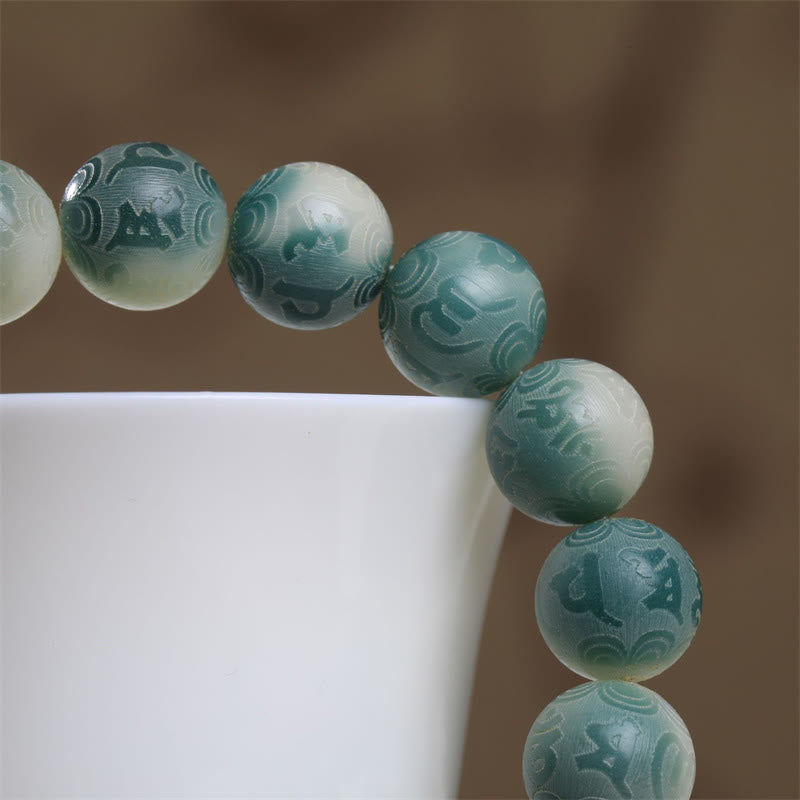 Buddha Stonesの実オーム・マニ・パドメ・フム彫刻 悪霊除け ブレスレット