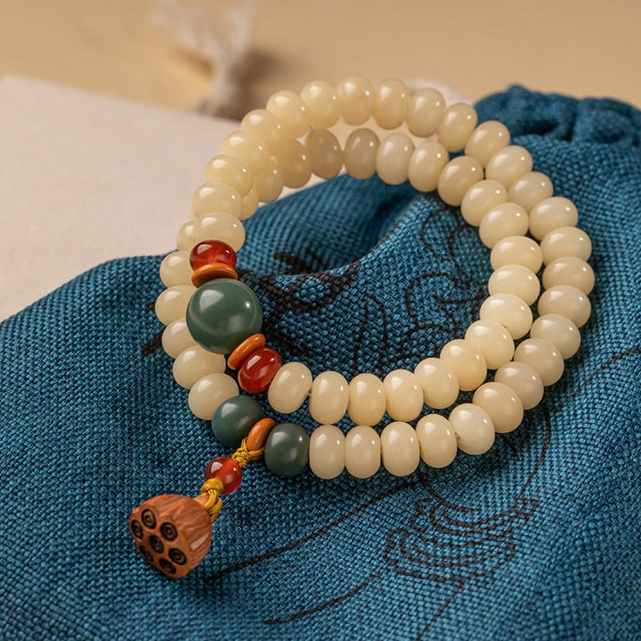 Buddha Stonesの実 蓮の鞘 チャーム 平和 ダブルラップブレスレット