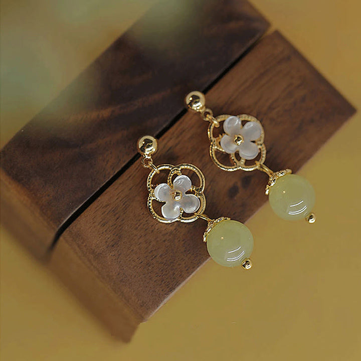 Buddha Stonesシャコガイ 石花 翡翠ビーズ 祝福 ドロップイヤリング