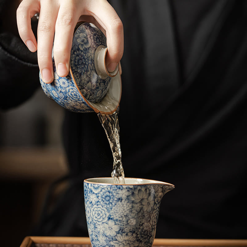 Buddha Stonesヴィンテージ青と白の磁器桃の花蓮牡丹セラミック蓋碗三彩ティーカップカンフーティーカップとソーサー蓋付き