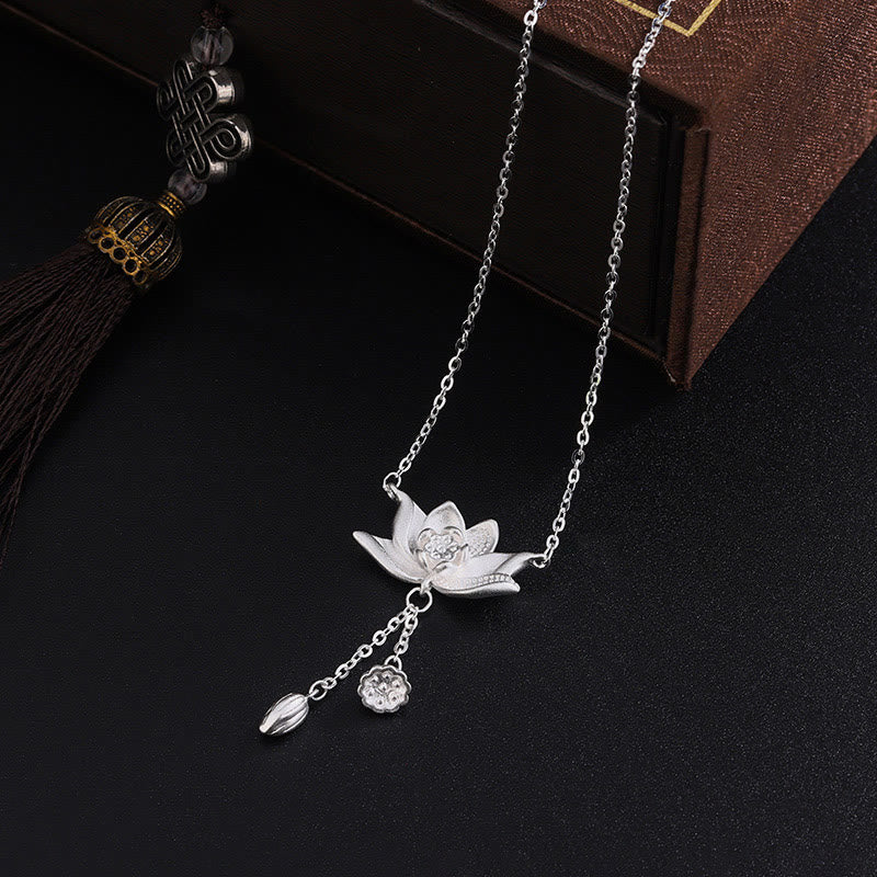 Buddha Stones999 スターリングシルバー 蓮の花の鞘 彫刻 悟りのネックレス ペンダント