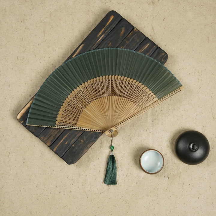 Buddha Stonesのヴィンテージ手持ち扇子（竹製フレーム付き）