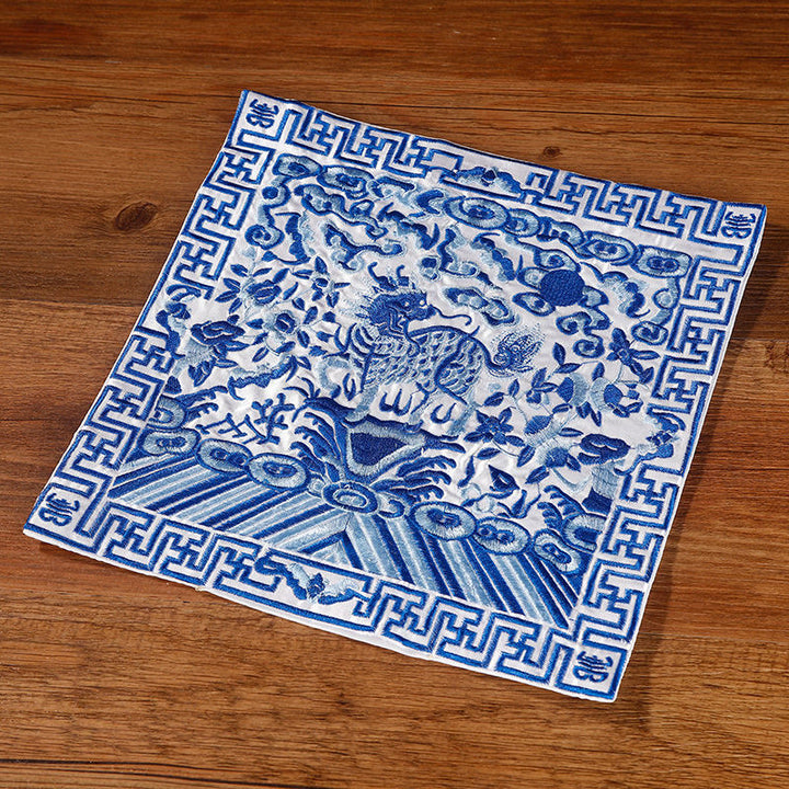 Buddha Stones鳳凰 龍 麒麟 刺繍 カップマットパッド ティーカップコースター スクエア カンフーティーマット