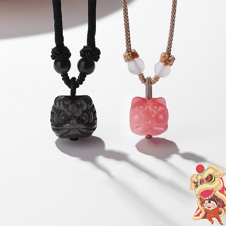 Buddha Stones天然銀光沢黒曜石 赤瑪瑙 踊るライオン 守護ネックレス ペンダント
