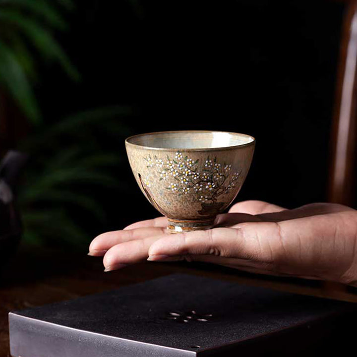 景徳鎮の手描きのBuddha Stones磁器漢服少女花陶器ティーカップカンフーティーカップ