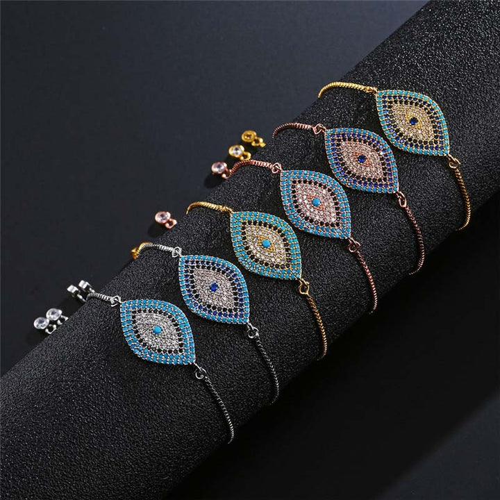 Buddha Stonesの邪眼除けヒーリングブレスレット