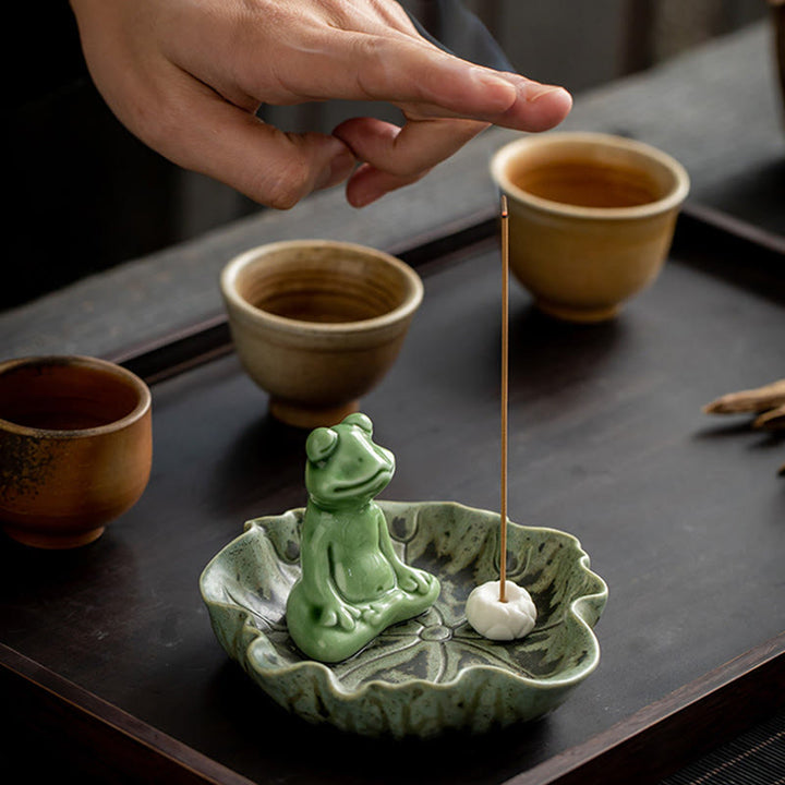 Buddha Stones葉 瞑想 カエル柄 癒し 陶器 香炉 装飾