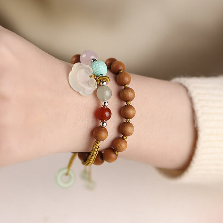 Buddha Stonesグリーンサンダルウッド カルセドニー ピースバックルチャーム 癒しのダブルラップブレスレット