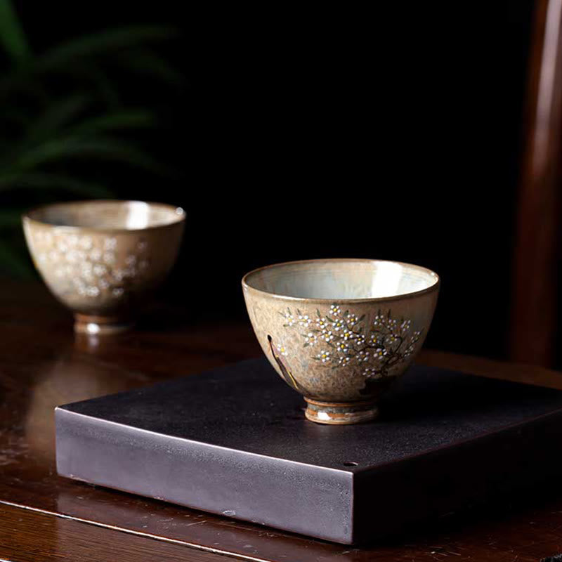 景徳鎮の手描きのBuddha Stones磁器漢服少女花陶器ティーカップカンフーティーカップ