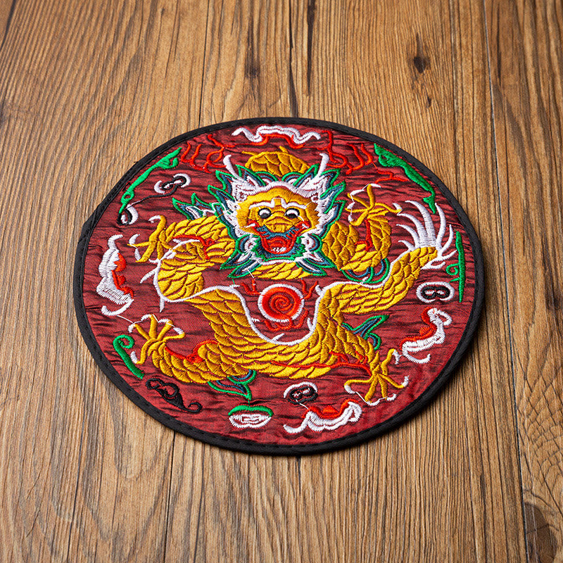Buddha Stones龍刺繍カップマットパッドティーカップコースターカンフーティーマット