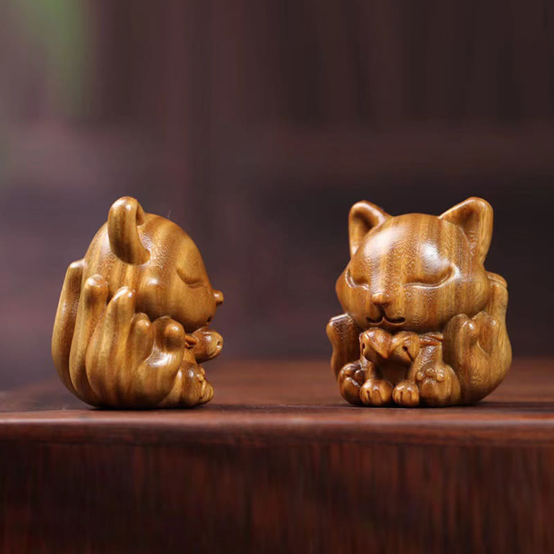 Buddha Stonesミニ九尾狐象牙実白檀緑白檀祝福装飾