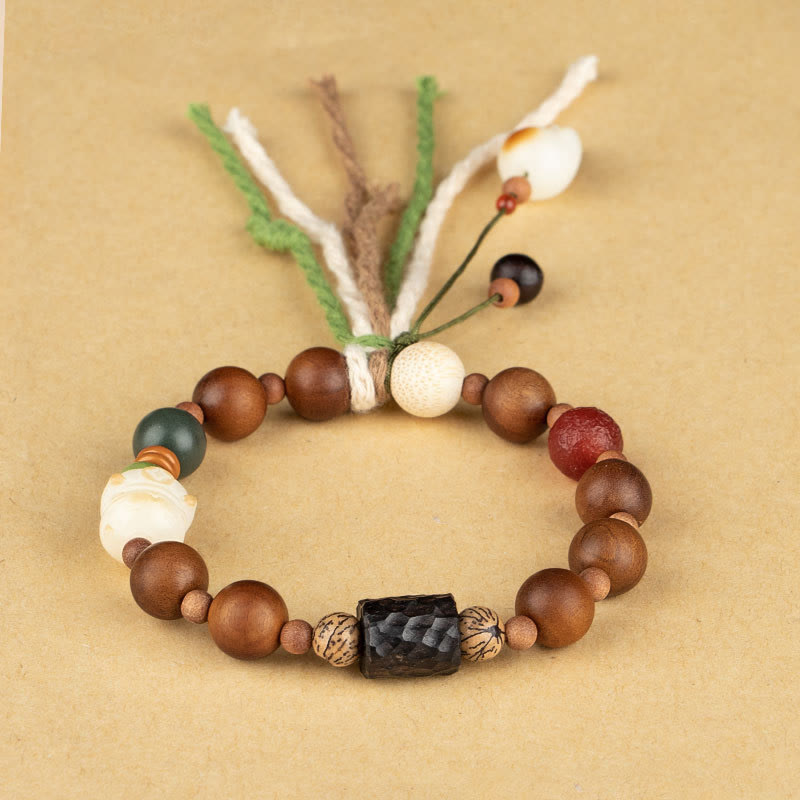 Buddha Stones雷撃 木製 菩提樹 猫の足爪 縁起物 守護 タッセルブレスレット - image 2