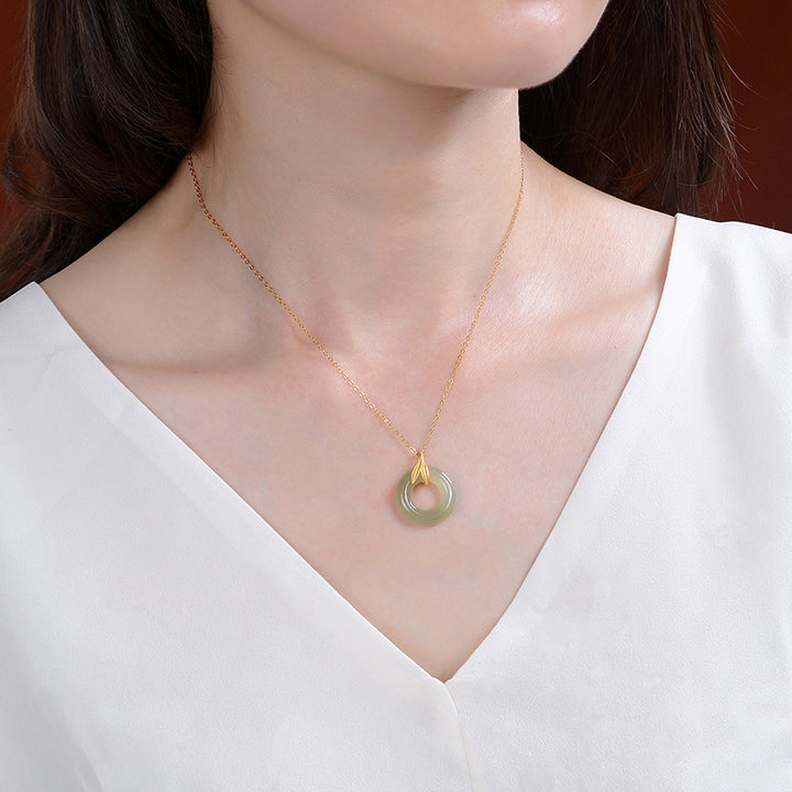 Buddha Stones 925スターリングシルバー シアン翡翠 ピースバックル 竹の葉 ハーモニーネックレスペンダント