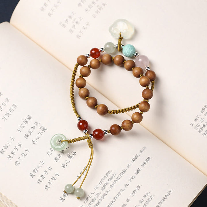 Buddha Stonesグリーンサンダルウッド カルセドニー ピースバックルチャーム 癒しのダブルラップブレスレット