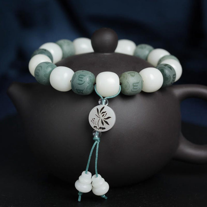 Buddha Stones白菩提六字守護ブレスレット