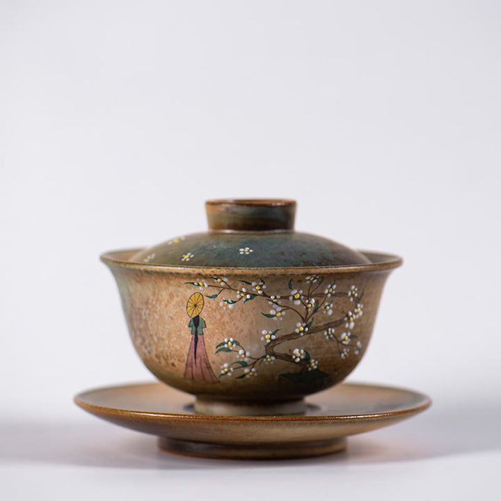 景徳鎮の手描きのルBuddha Stones磁器漢服少女の花の陶器蓋碗三彩ティーカップカンフーティーカップとソーサー蓋付き