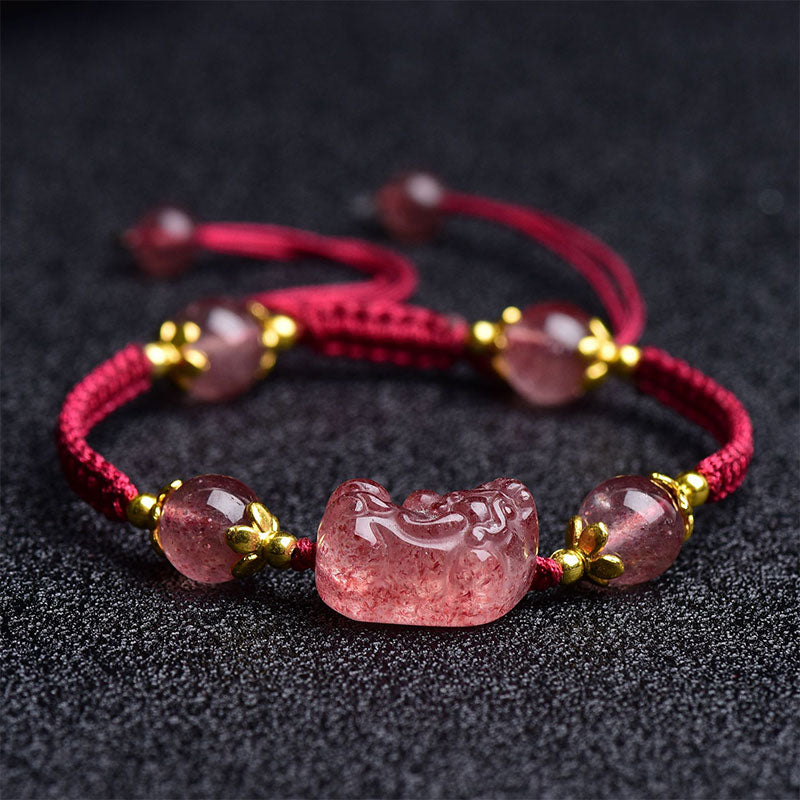 Buddha Stones天然ストロベリークリスタルPiXiuチャーム幸運の赤紐ブレスレット