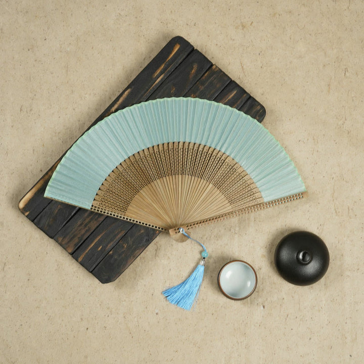 Buddha Stonesのヴィンテージ手持ち扇子（竹製フレーム付き）