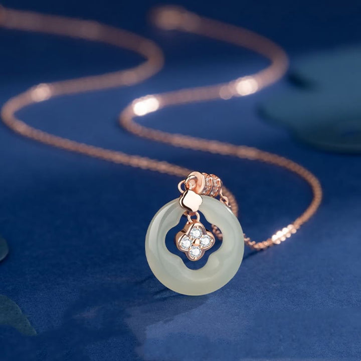 Buddha Stones 925スターリングシルバー 天然和田翡翠 幸運の四つ葉のクローバー ジルコンネックレスペンダント ギフトボックス付き